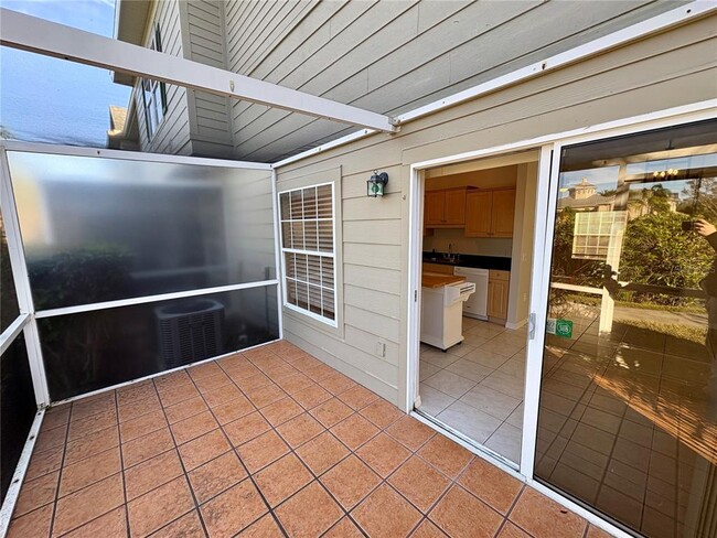 Building Photo - 7559 Plantation Cir