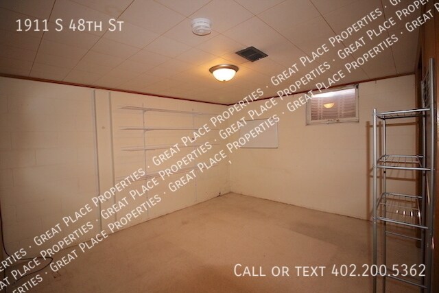 Building Photo - 1911 S 48th St