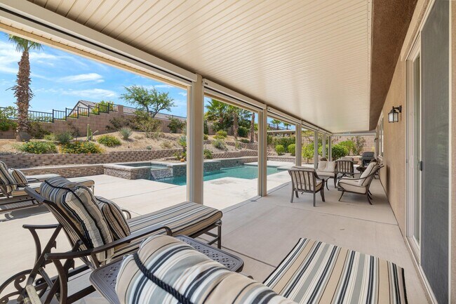 Building Photo - 73757 Picasso Dr