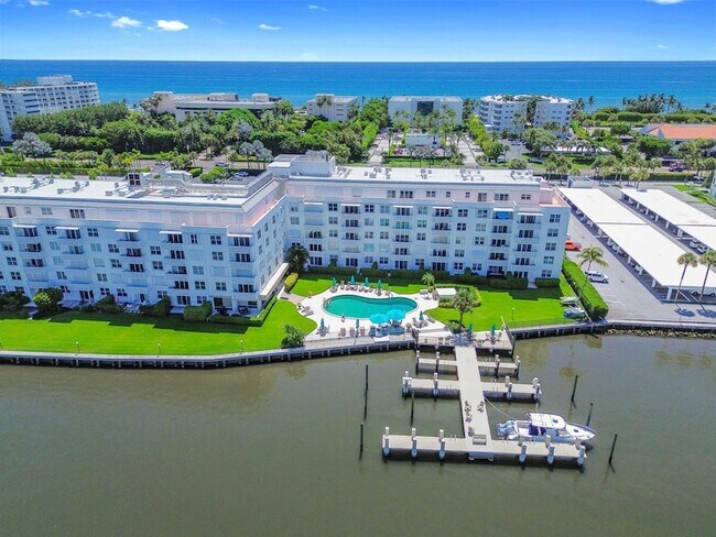 Building Photo - 2840 S Ocean Blvd