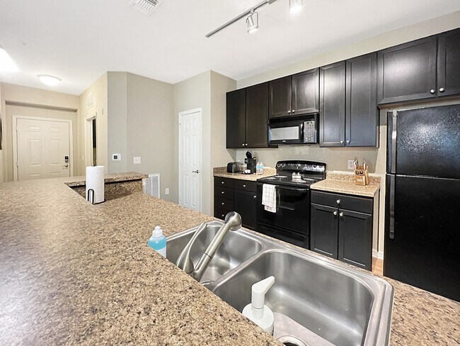 Building Photo - 1890 Sweetbroom Cir