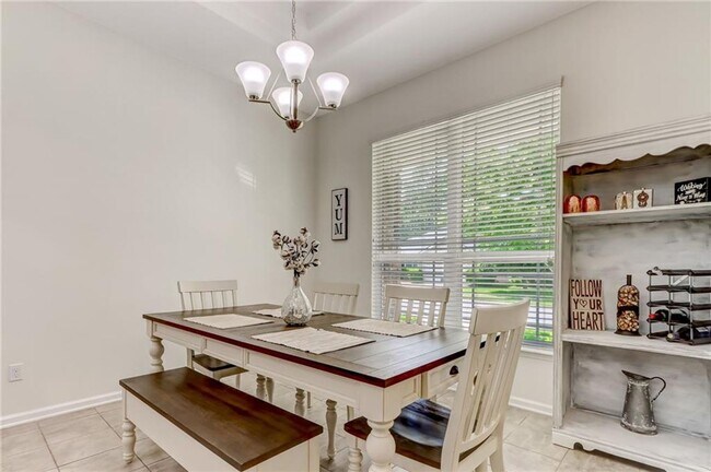 Building Photo - Charming 3-Bedroom Home in The Hideaway – ...