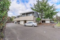Building Photo - M1769