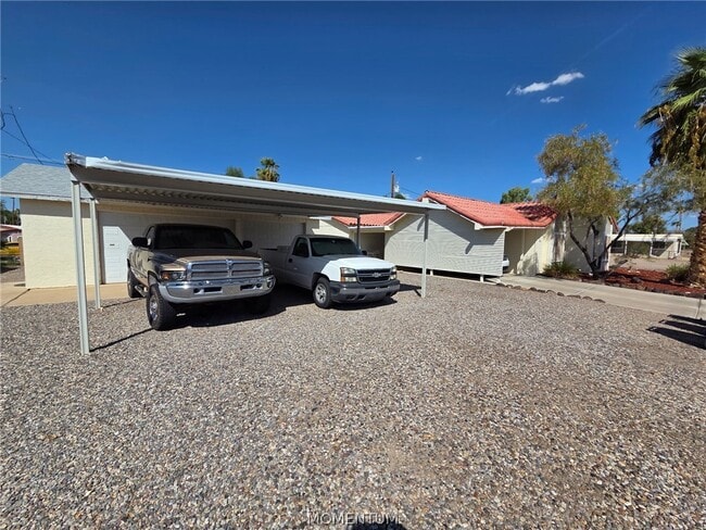 Building Photo - 2140 Whitewater Dr