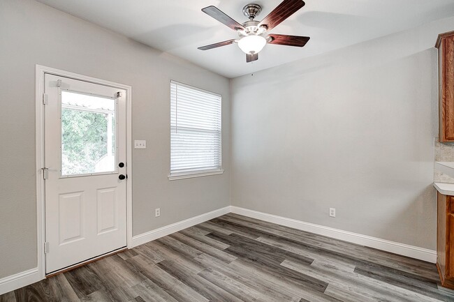 Building Photo - Serenity on the Greenbelt in Stonebridge Ranch