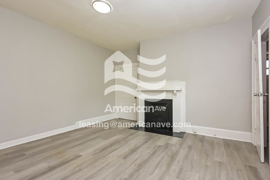 Building Photo - 1260 Hillyer Ave