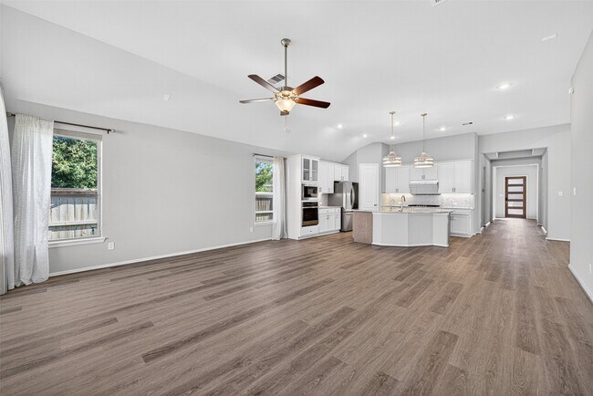 Building Photo - 10406 Talitha Trl