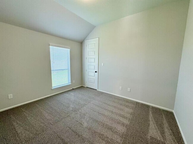 Building Photo - 31310 Wildflower Fld Ct