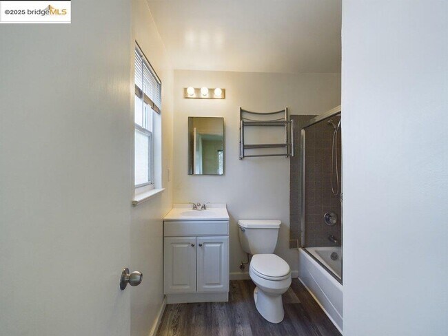 Building Photo - 3811 Opal St