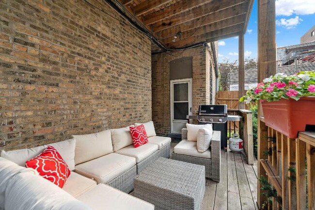 Building Photo - 508 W Wisconsin St