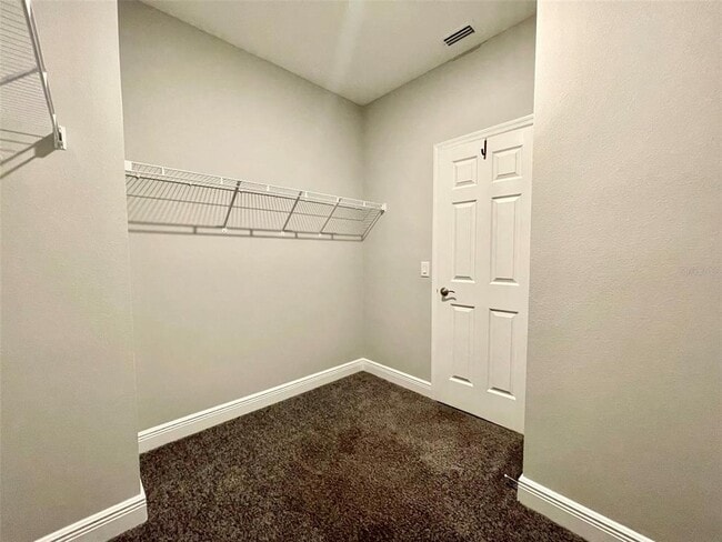 Building Photo - 2820 Grand Kemerton Pl