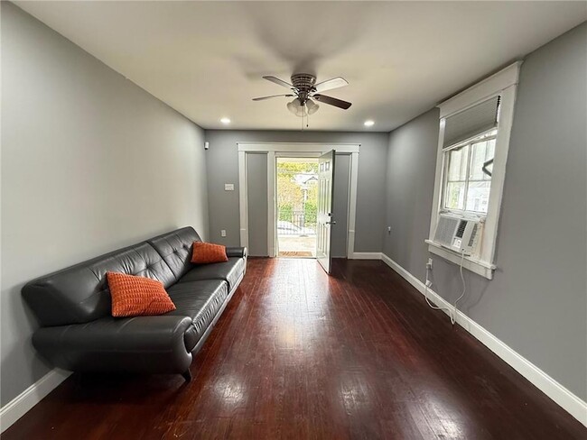 Building Photo - 8324 Cohn St