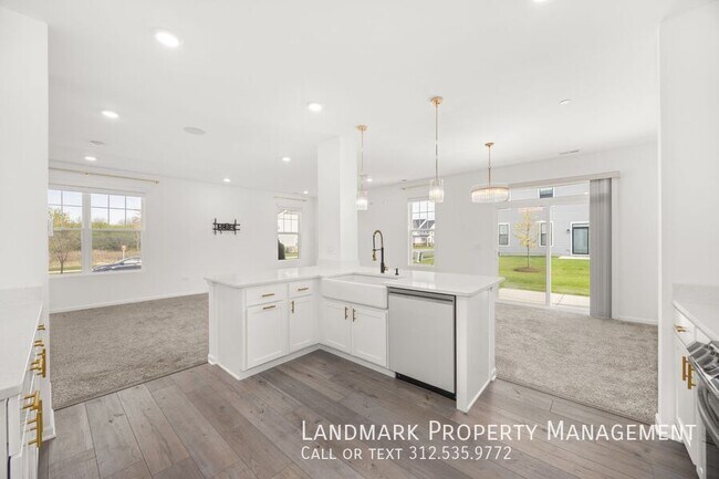 Building Photo - 16318 Wheatgrass St