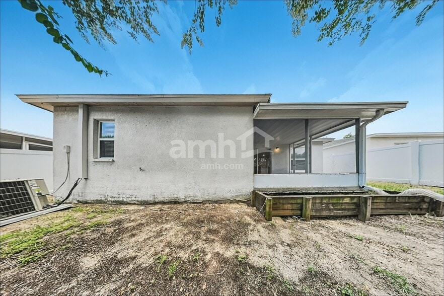 Building Photo - 1212 Dragon Head Dr