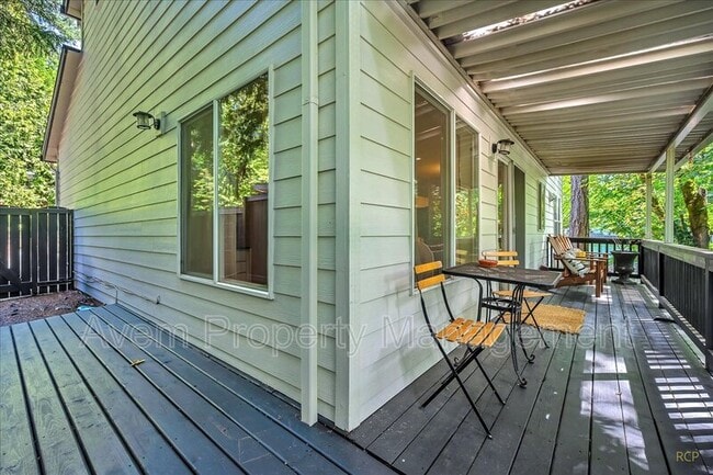 Building Photo - 14412 Sherbrook Pl