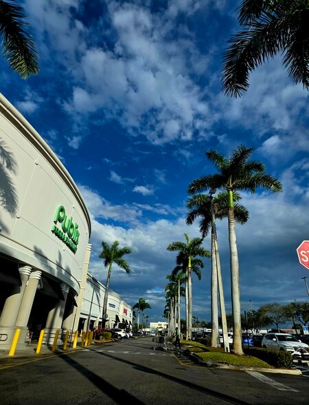 Walk to Publix - 250 NE 51st St