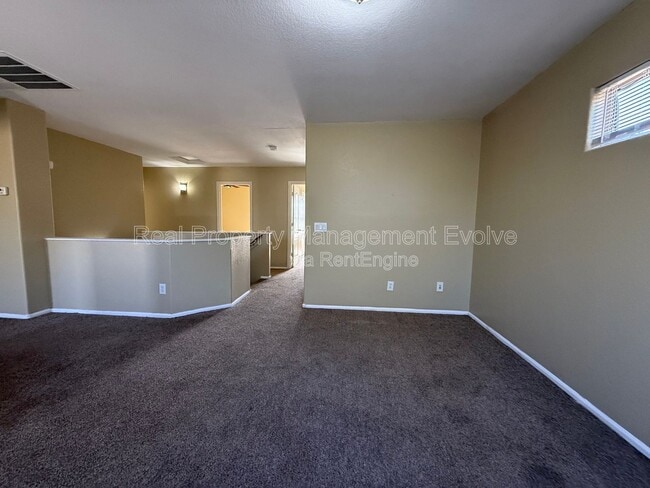 Building Photo - 12539 W Medlock Dr