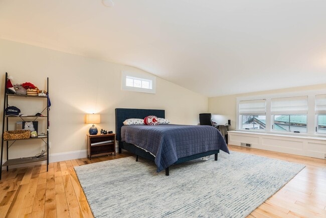 Building Photo - 1 Franklin St