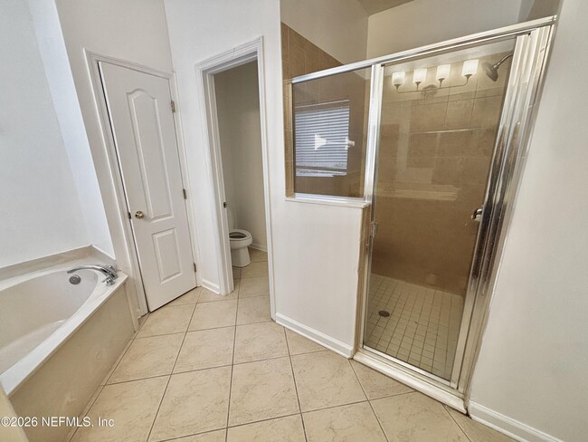 Building Photo - 614 Loire Ct