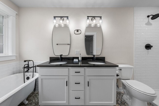 Building Photo - Charming 3 Bed / 2 Bath Single-Family Home with Detached 2-Car Garage in Temple ISD
