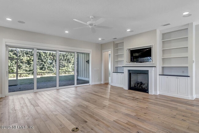 Building Photo - 94 Fairway Wood Way