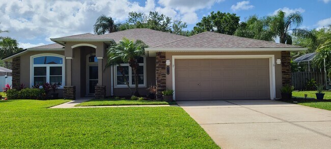 Primary Photo - 1795 Arash Cir