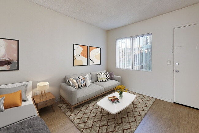 Building Photo - Mesa Village