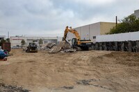 Building Photo - Thrive on 5th
