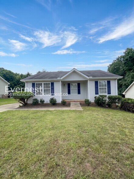 Building Photo - 320 Donna Dr