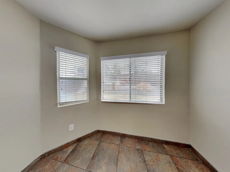 Building Photo - 1862 Golden Spike Dr
