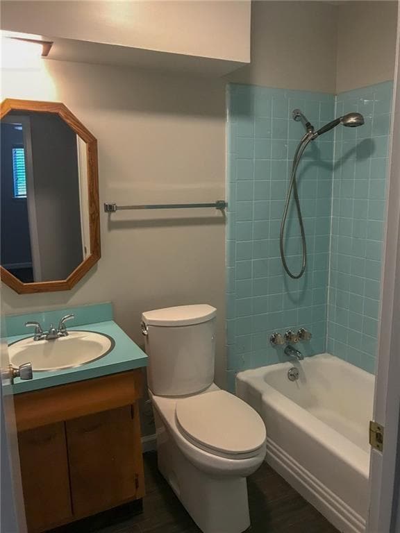 Building Photo - 8202 Renton Dr