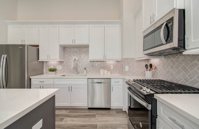 Building Photo - 774 Paul Quinn St