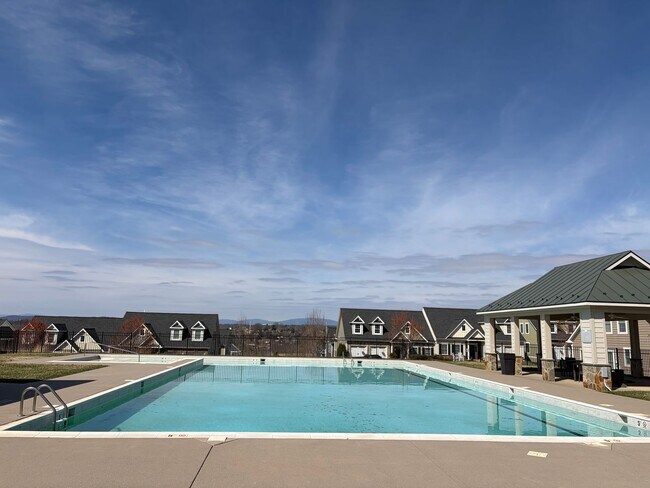 Building Photo - 1076 Delphi Ln