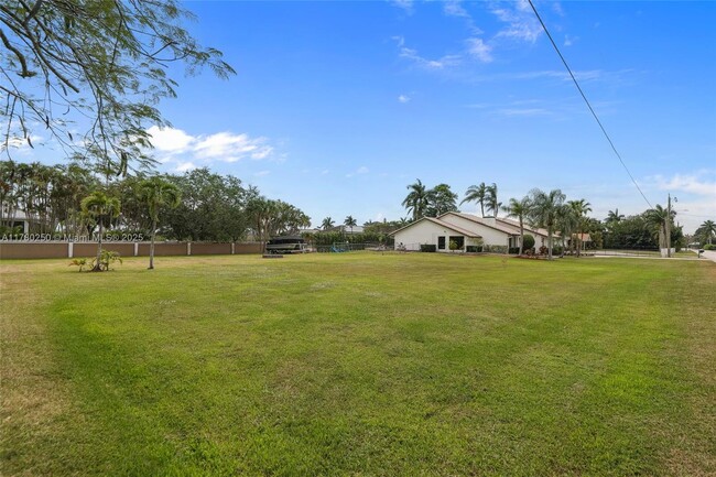 Building Photo - 1300 NW 122nd Ave
