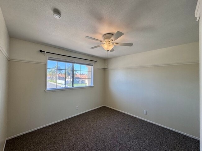 Building Photo - Spacious 5 Bedroom Home in Menifee Lakes with a 3 Car Garage for Lease!