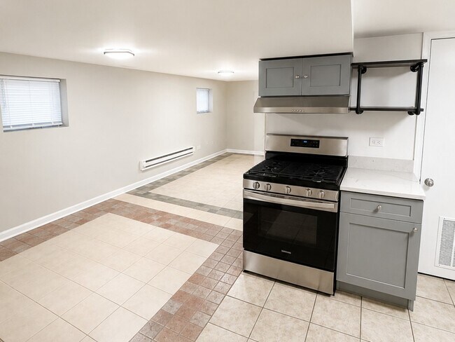 Building Photo - 4326 Wesley Terrace