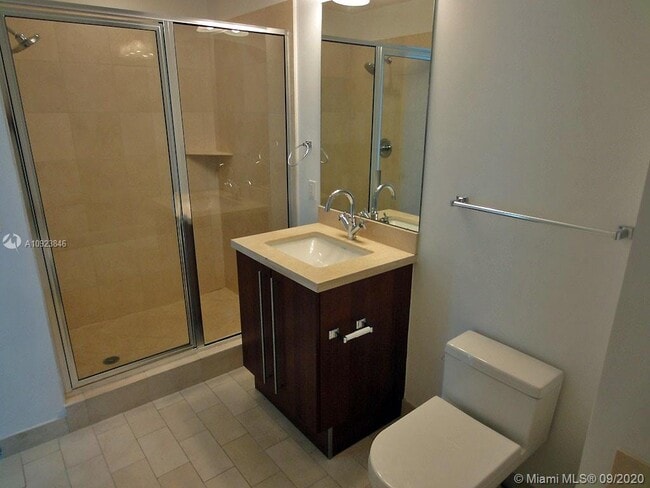 Building Photo - 1111 SW 1 AV 1715-N Miami Fl 33130