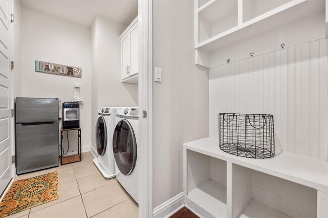 Building Photo - 12612 Cardinal Flower Dr