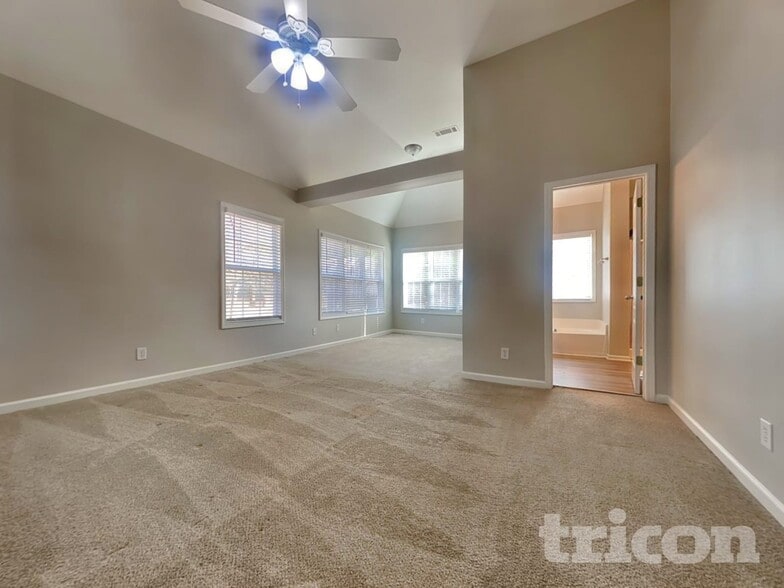 Building Photo - 2940 Emerald Springs Dr