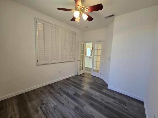 Building Photo - A Fabulous 3 Bedroom Home in Seven Hills