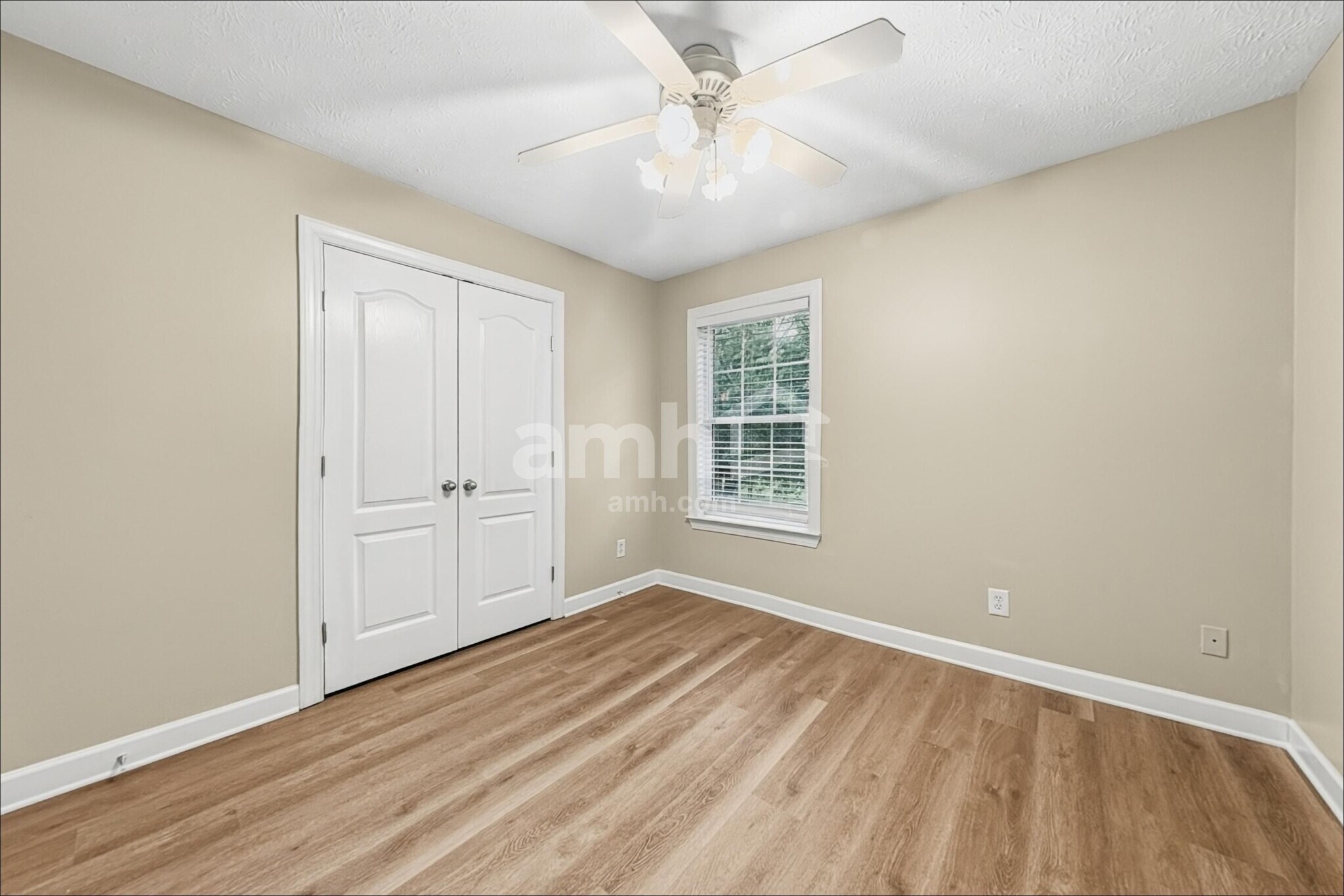 Building Photo - 612 Pointe Clear Dr