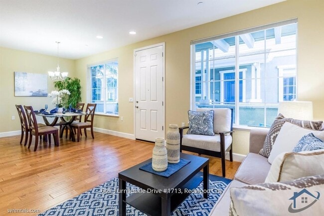 Building Photo - 641 Turnbuckle Dr