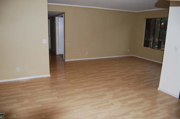 Building Photo - 5990 Dandridge Ln