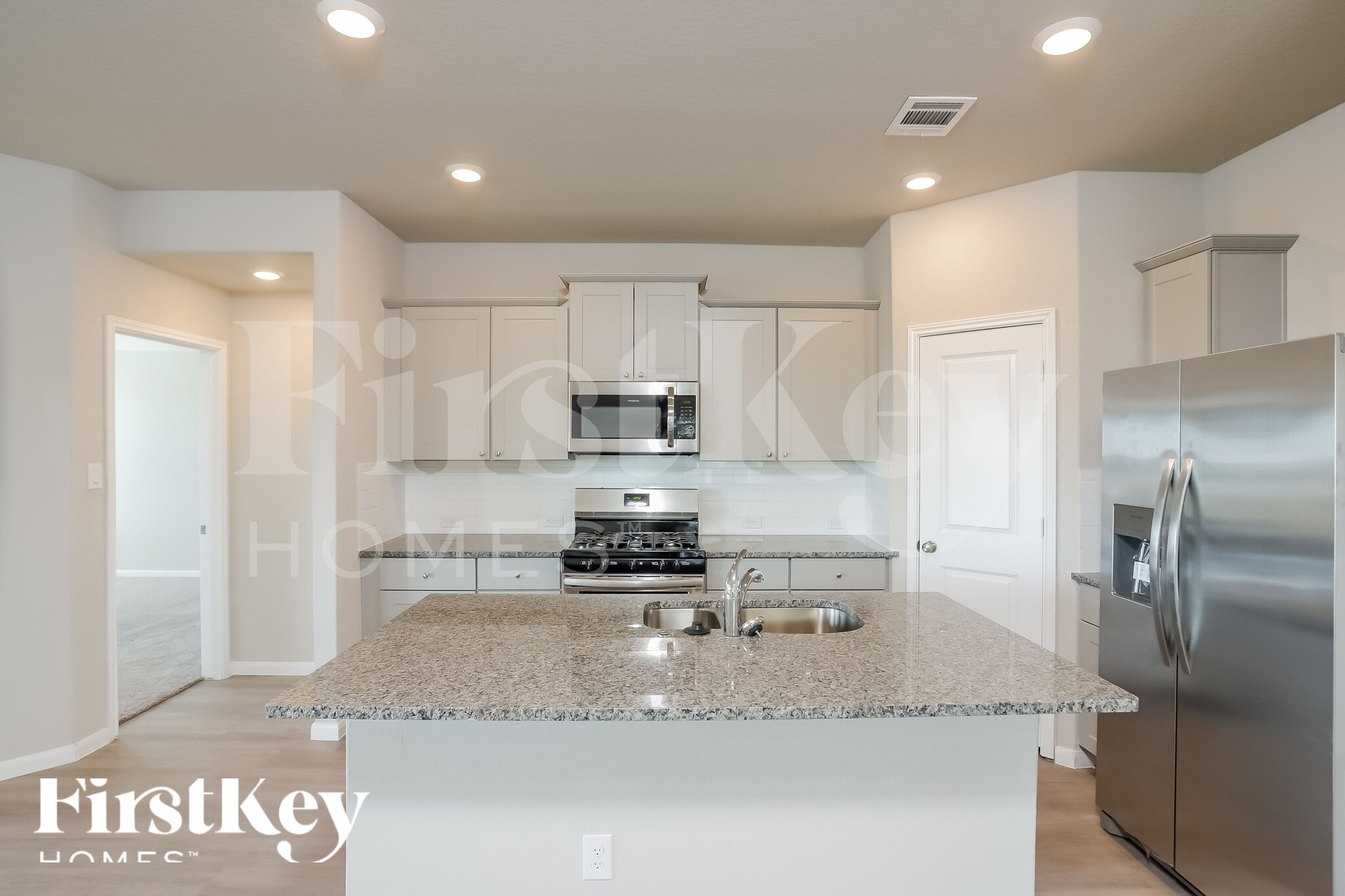 Building Photo - 6775 Hatchery Way