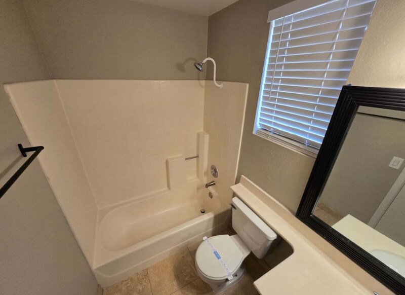 Building Photo - 5753 Indian Ridge Dr