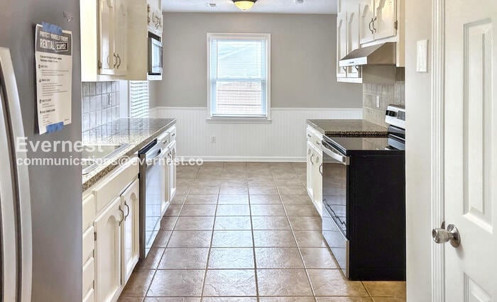 Primary Photo - 148 Bibb Dr