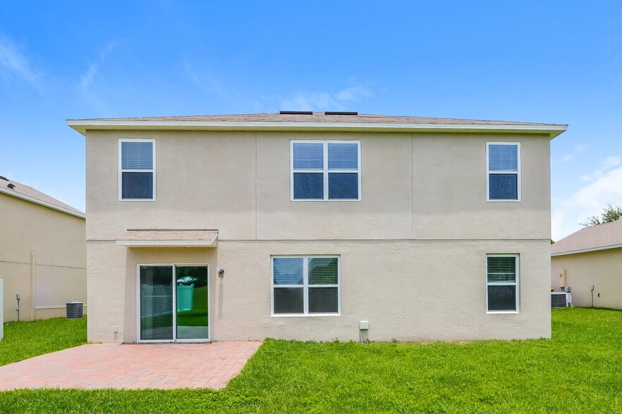 Building Photo - 3286 Landing Vw