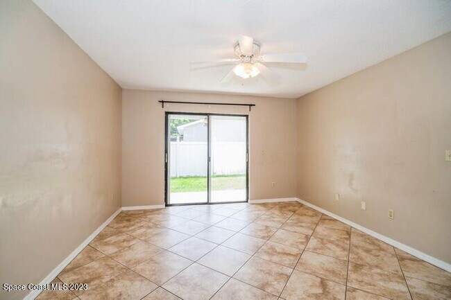Building Photo - 2-bedroom, 2-bathroom rental