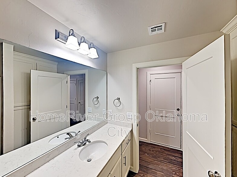 Building Photo - 11526 Keystone Cir