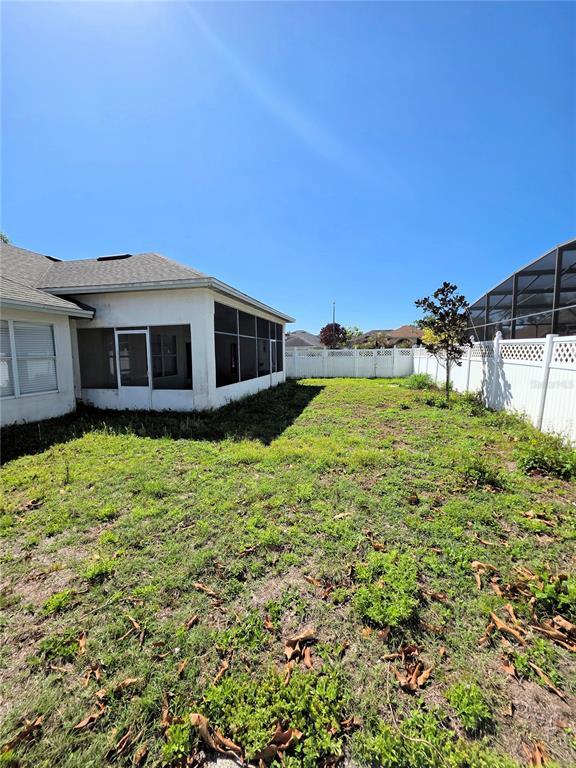 Building Photo - 736 Hurley Dr